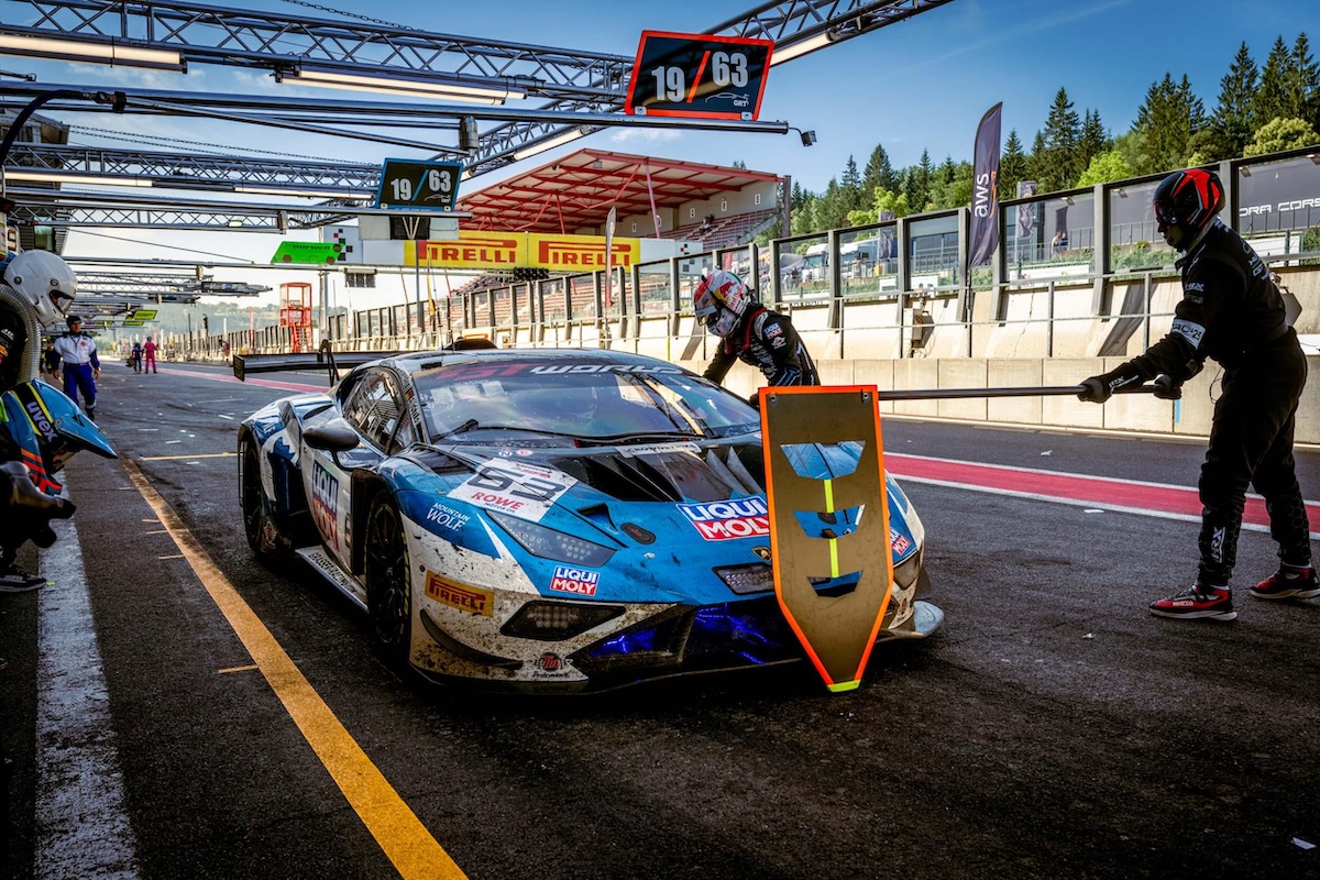 Lamborghini trionfa alla 24 Ore di Spa con la Huracán GT3