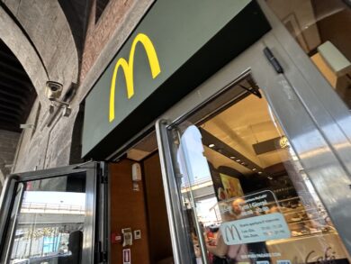 Ucraina, McDonald’s, Zara, Ikea e altri marchi investono nel paese. Segnale della fine della guerra?