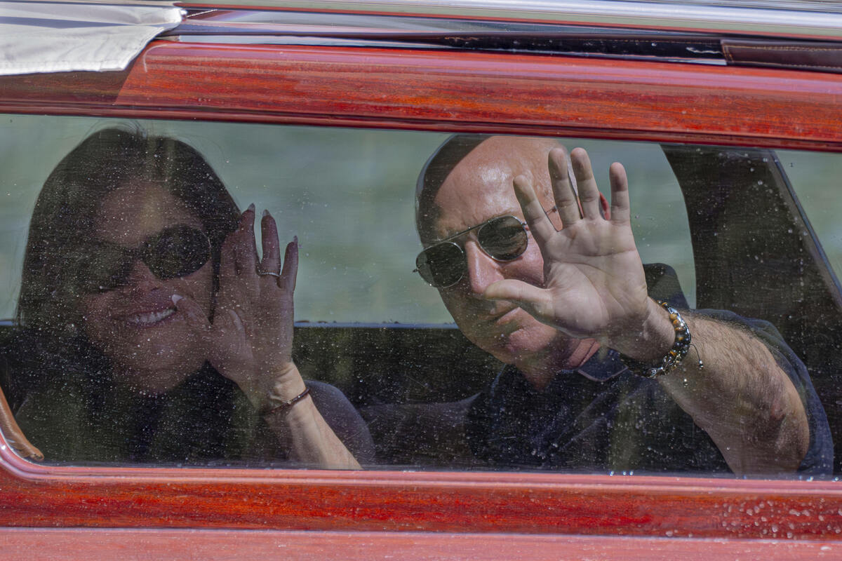 Jeff Bezos e Lauren Sanchez innamorati del Belpaese: ecco quale città italiana hanno scelto per la luna di miele