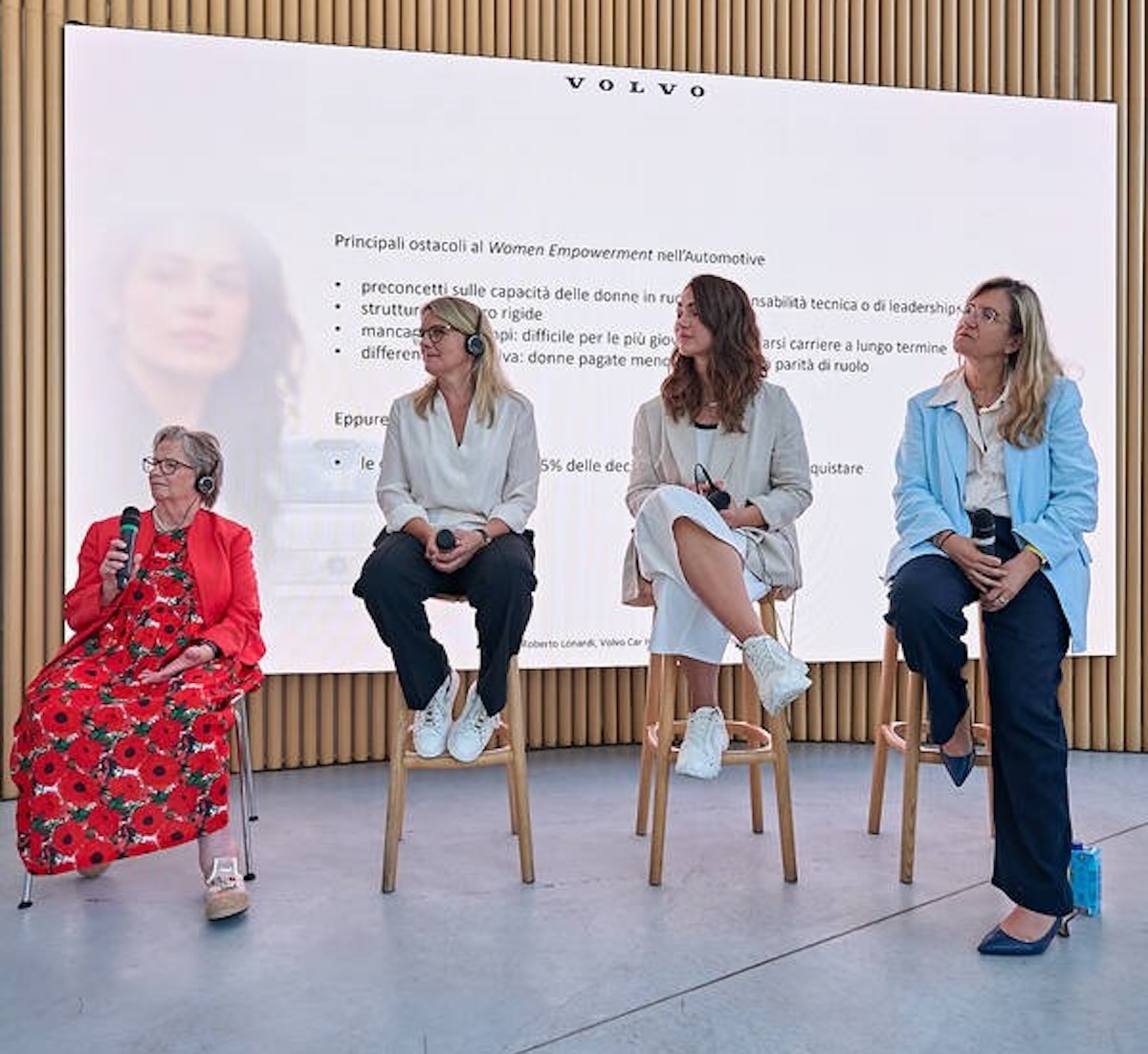 Volvo Cars guida il cambiamento: leadership al femminile e parità retributiva entro il 2027 Volvo Cars guida il cambiamento: leadership al femminile e parità retributiva entro il 2027