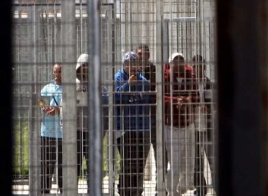 Migranti nei Cpr, la Consulta smonta tutto: “Trattenimenti fuori legge, il legislatore agisca subito”