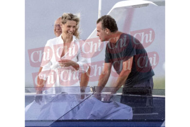 Michelle Hunziker e Nino Tronchetti Provera, la nuova coppia dell’estate: bacio da Vasco e abbracci in pubblico