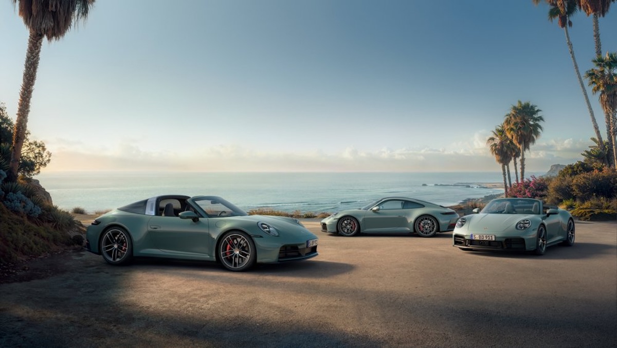 Nuova Porsche 911 Carrera 4S: tre versioni integrali da 480 CV, anche Targa e Cabriolet Nuova Porsche 911 Carrera 4S: tre versioni integrali da 480 CV, anche Targa e Cabriolet