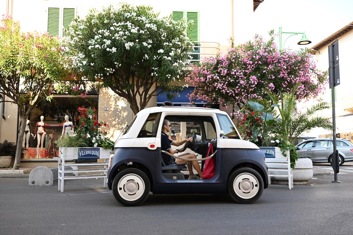 Nuova Fiat Topolino Vilebrequin: elettrica, elegante e perfetta per l’estate Nuova Fiat Topolino Vilebrequin: elettrica, elegante e perfetta per l’estate