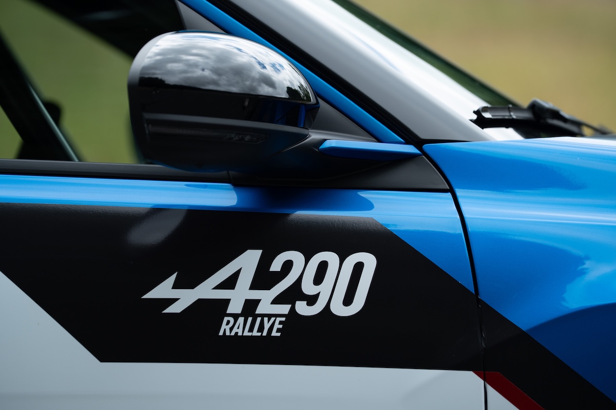 Alpine A290 Rallye: la prima auto da rally elettrica per clienti debutta in Francia Alpine A290 Rallye: la prima auto da rally elettrica per clienti debutta in Francia