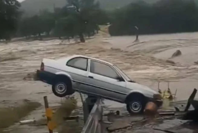Texas, fiume esonda e travolge campo estivo: 24 morti e 20 bambini dispersi