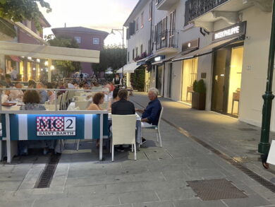 Forte dei Marmi, manager aggredito e rapinato dell’orologio da 30mila euro: è allarme sicurezza