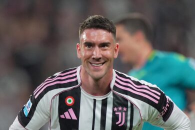 Vlahovic, il bomber della Juve non va in goal negli affari: luci e ombre nel primo bilancio della sua DV Communication