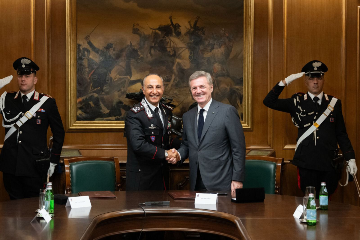 Enel, rinnovato l’accordo di collaborazione con Arma dei Carabinieri per la sicurezza energetica Enel, rinnovato l’accordo di collaborazione con Arma dei Carabinieri per la sicurezza energetica