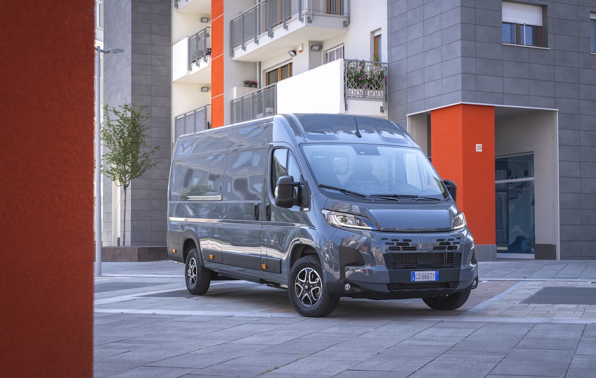 FIAT Ducato Cargo Box BEV: al via la produzione elettrica ad Atessa FIAT Ducato Cargo Box BEV: al via la produzione elettrica ad Atessa
