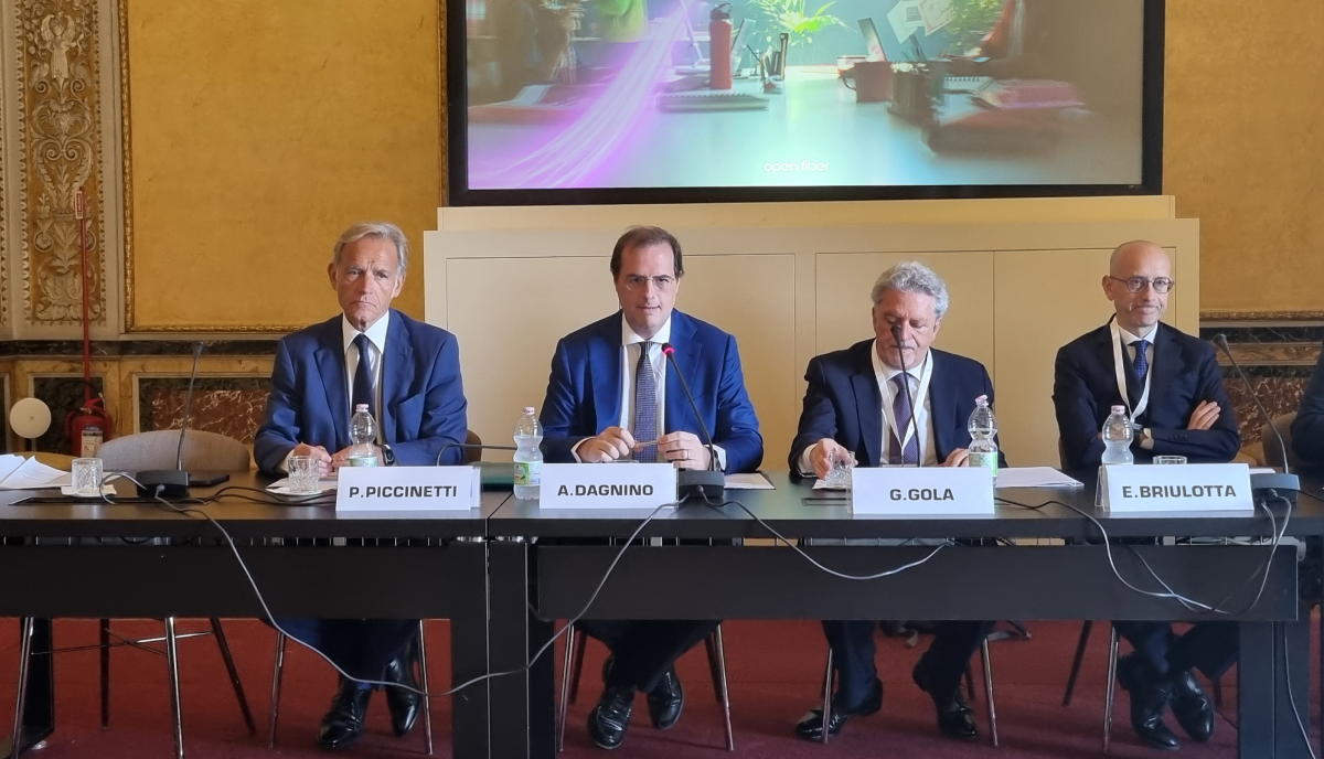 Open Fiber, completato il Piano Banda Ultra Larga in Sicilia: connessi 300 comuni Open Fiber, completato il Piano Banda Ultra Larga in Sicilia: connessi 300 comuni