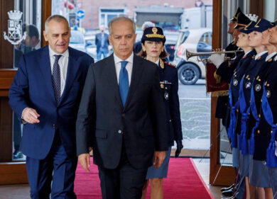 “Brutte cose i respingimenti ministro Piantedosi…”. Reazioni politiche e caso diplomatico con la Libia