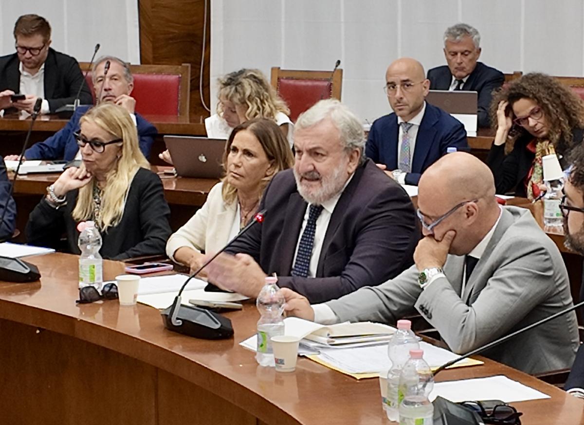 Ex-Ilva, prove di ripartenza accelerando sulla decarbonizzazione