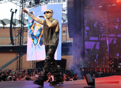 San Siro abbraccia Lazza: tra lacrime, fuoco e un sogno realizzato