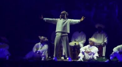 Bad Bunny inaugura serie di concerti nella sua Porto Rico