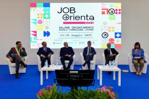 Gruppo FdI Regione Puglia, Job&Orienta: audizione per l’assessore Leo