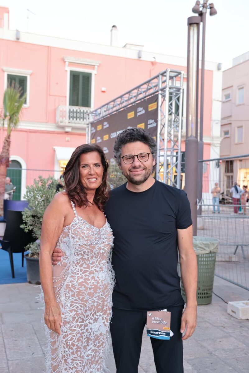 ‘Il Libro Possibile’ gran finale con Amendola, Decaro e Visco ‘Il Libro Possibile’ gran finale con Amendola, Decaro e Visco