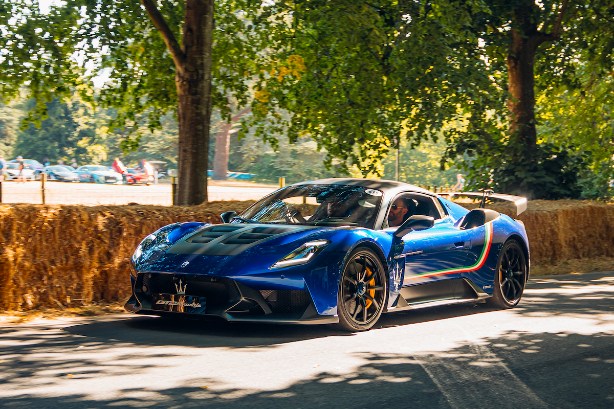 Maserati lascia il segno a Goodwood 2025: passione, potenza e visione italiana Maserati lascia il segno a Goodwood 2025: passione, potenza e visione italiana