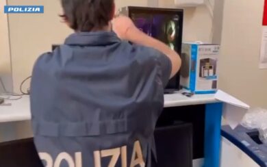 Sgominata banda di hacker che paralizzava le aziende lombarde e chiedeva riscatti in criptovalute