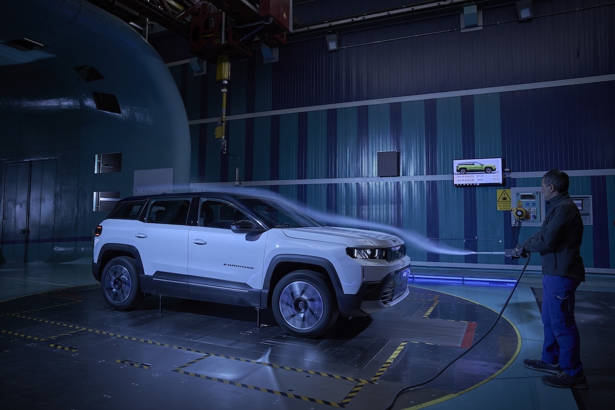 Nuova Jeep Compass: il SUV elettrico che unisce stile iconico, autonomia record e aerodinamica da primato Nuova Jeep Compass: il SUV elettrico che unisce stile iconico, autonomia record e aerodinamica da primato