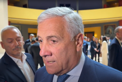 Tajani non ha dubbi: “Bene incontro con Rubio, relazioni Italia-Usa pilastro dell’alleanza transatlantica”. VIDEO