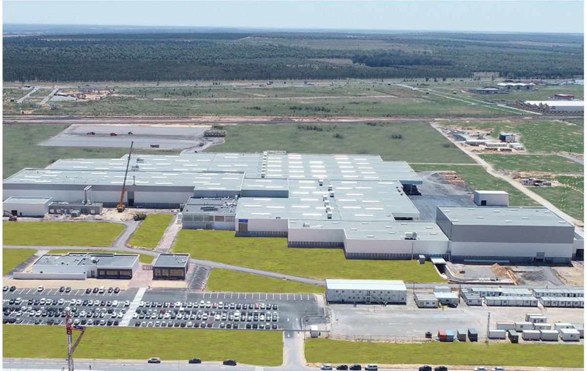 Stellantis raddoppia la produzione in Marocco: Kenitra verso 535.000 auto Stellantis raddoppia la produzione in Marocco: Kenitra verso 535.000 auto