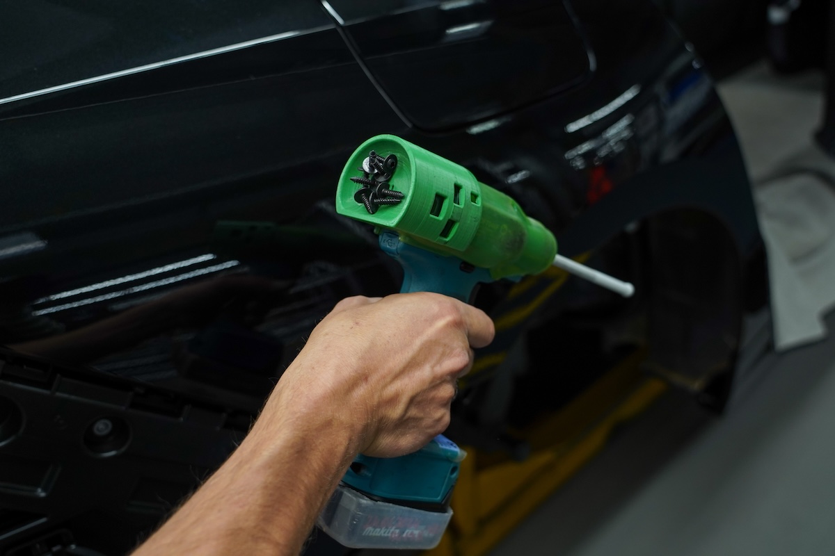 BMW rivoluziona la stampa 3D con filamento riciclato da scarti