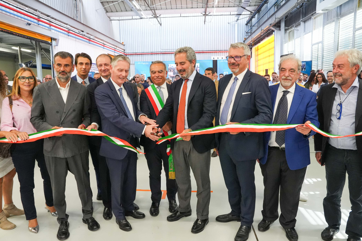 Fincantieri, Isotta Fraschini Motori: inaugurata a Bari la nuova linea produttiva di sistemi Fuel Cell Fincantieri, Isotta Fraschini Motori: inaugurata a Bari la nuova linea produttiva di sistemi Fuel Cell