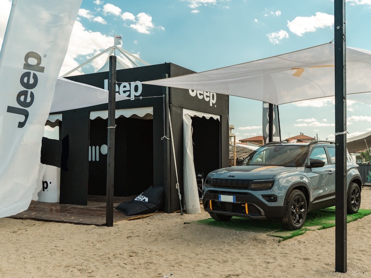 Jeep Avenger 4xe protagonista all’XMasters 2025 di Senigallia