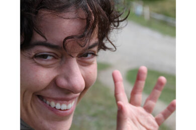 Chi era Laura Santi, la giornalista malata di sclerosi multipla e morta con il suicidio assistito che ha speso la vita per le battaglie civili