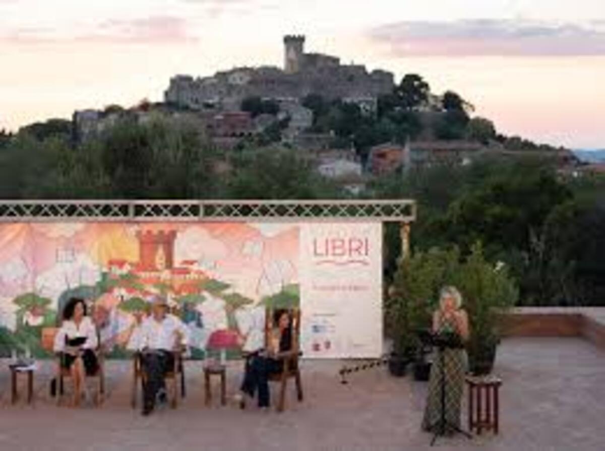 Capalbio Libri 2026, ottava serata: Chicco Testa presenta il suo ultimo libro Capalbio Libri 2026, ottava serata: Chicco Testa presenta il suo ultimo libro