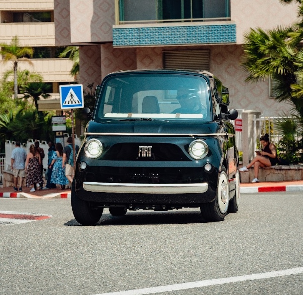 Topolino Riviera e Dolcevita: due creazioni bespoke firmate Aznom Topolino Riviera e Dolcevita: due creazioni bespoke firmate Aznom