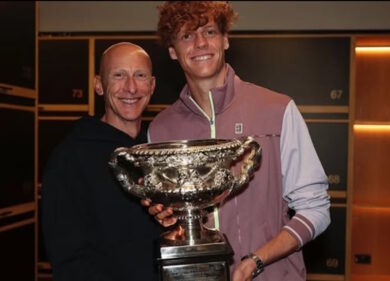 Chi è Umberto Ferrara, storico preparatore di Sinner licenziato dopo il caso Clostebol e ora richiamato