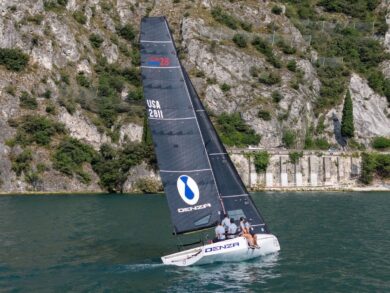 DENZA Z9GT debutta alla Swan Lake Garda Challenge con Fra Martina