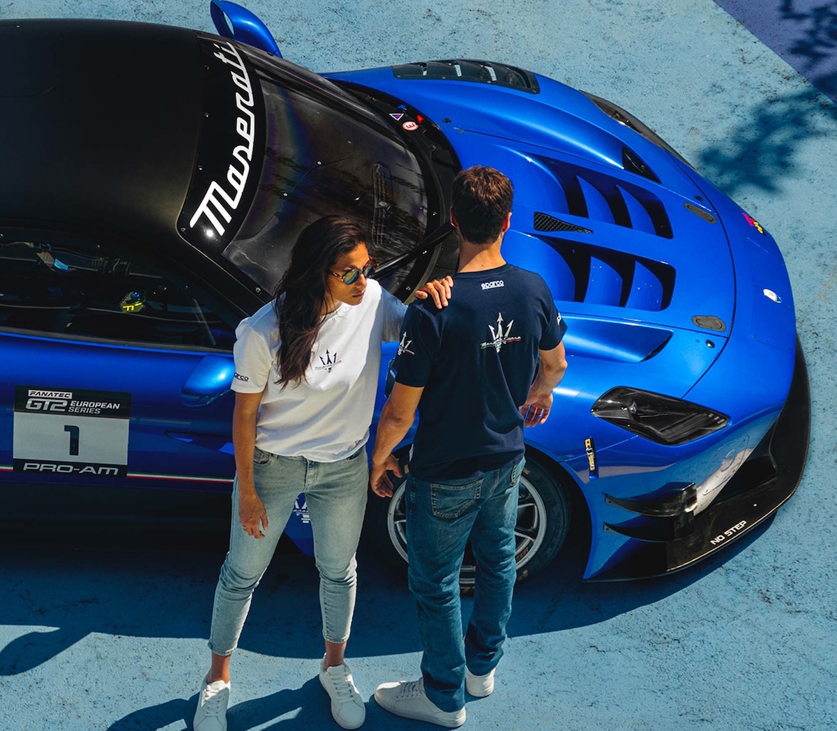 Maserati e Sparco lanciano la collezione fan ispirata al motorsport Maserati e Sparco lanciano la collezione fan ispirata al motorsport