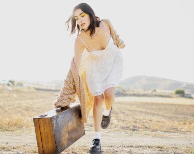 Voli, tutti i problemi del bagaglio a mano: i viaggiatori chiedono all’Ue regole più chiare. Ecco le novità