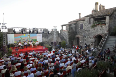 Capalbio, Giuseppe Cerasa presenta il suo libro “Sipario siciliano. Storie di donne, passioni, segreti, mafia ed eroi senza gloria”. Affaritaliani media partner