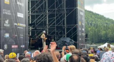 Gaza, Jovanotti dal No Borders festival: tifo solo per la pace