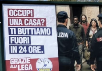 Prima vandalizzati, ora rimossi. Bufera sui manifesti della Lega sul ddl sicurezza, Molteni: “Vergognoso”