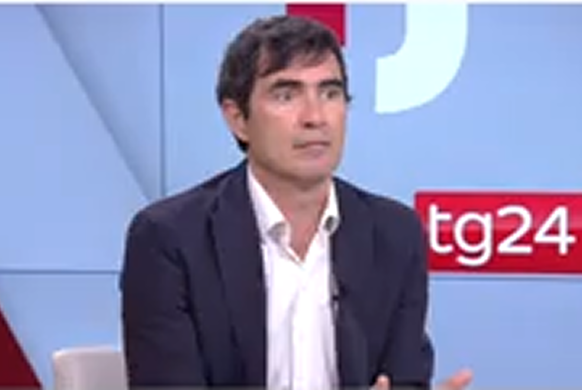 Fratoianni (AVS): “Con i dazi a rischio centinaia di migliaia di posti di lavoro in Europa” Fratoianni (AVS): “Con i dazi a rischio centinaia di migliaia di posti di lavoro in Europa”