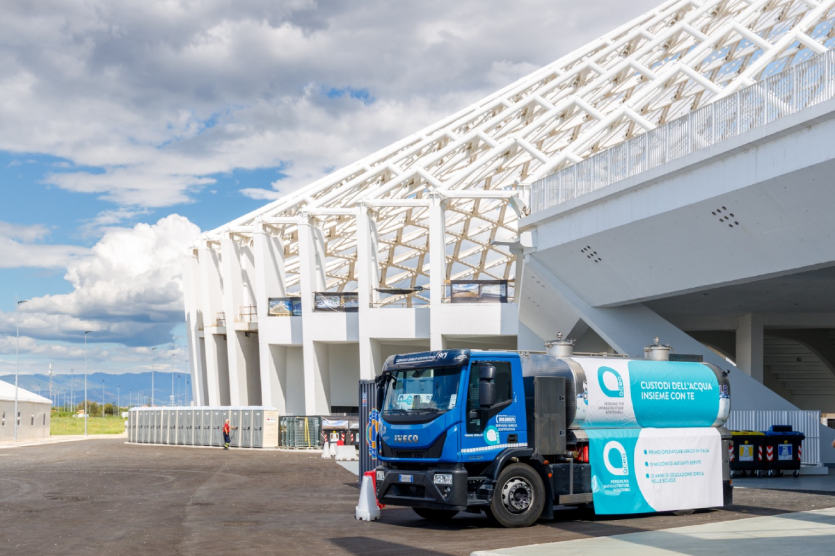 Acea, garantita la distribuzione di circa 4,5 milioni di litri d’acqua al Giubileo dei Giovani con 95 autobotti Acea, garantita la distribuzione di circa 4,5 milioni di litri d’acqua al Giubileo dei Giovani con 95 autobotti