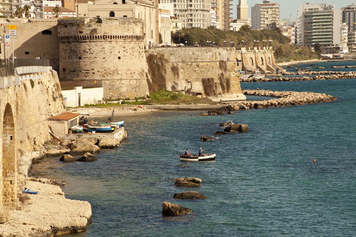 Taranto cerca serenità, per un futuro ambizioso e non mortificato