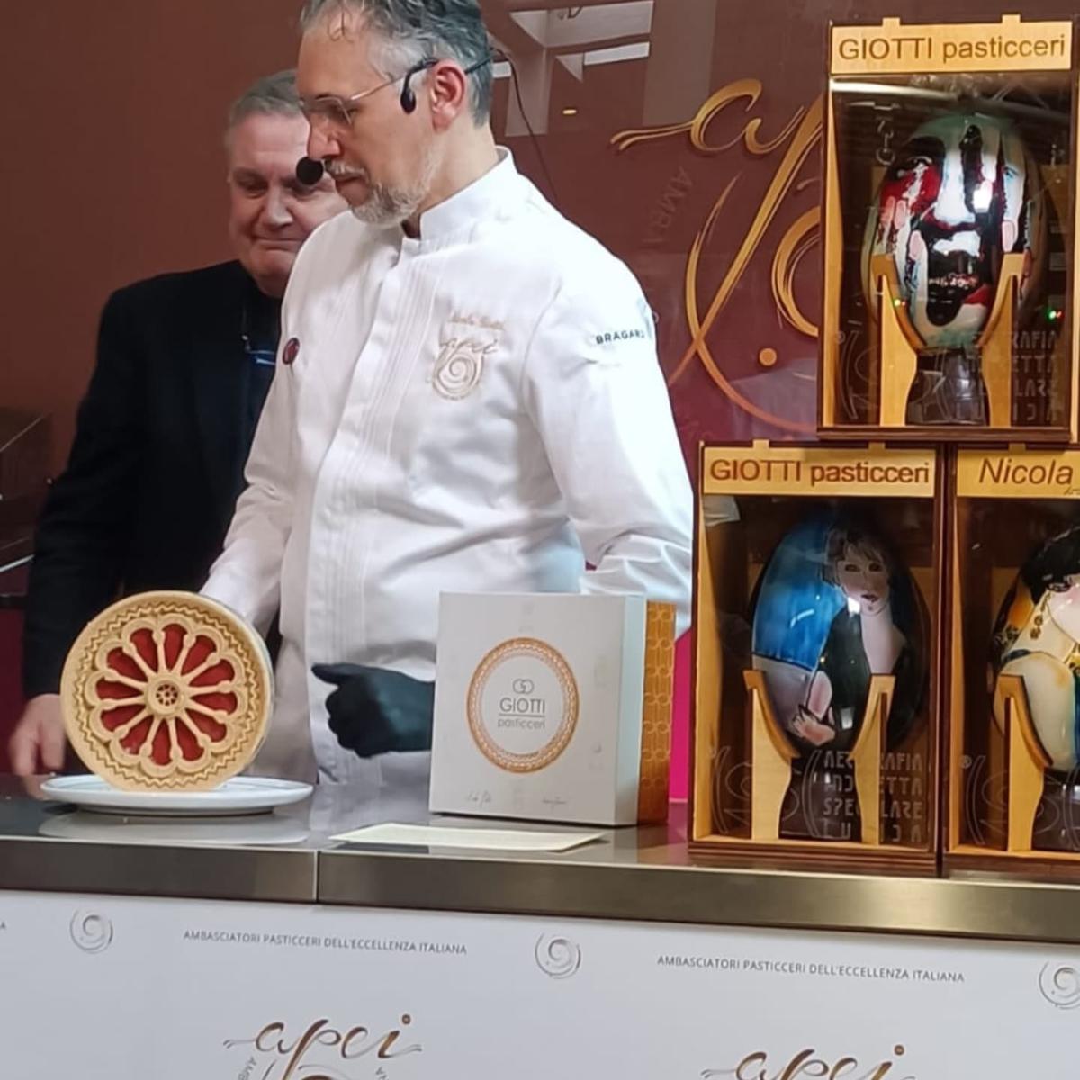 Giovinazzo, mostra ‘Cattedrali sul mare’ la bellezza al femminile