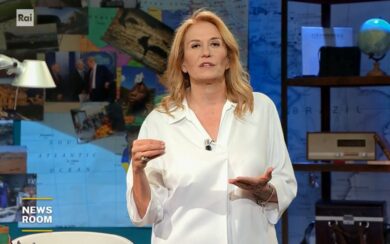 Su Raiplay i nuovi episodi inediti della docuserie “Newsroom” di Monica Maggioni