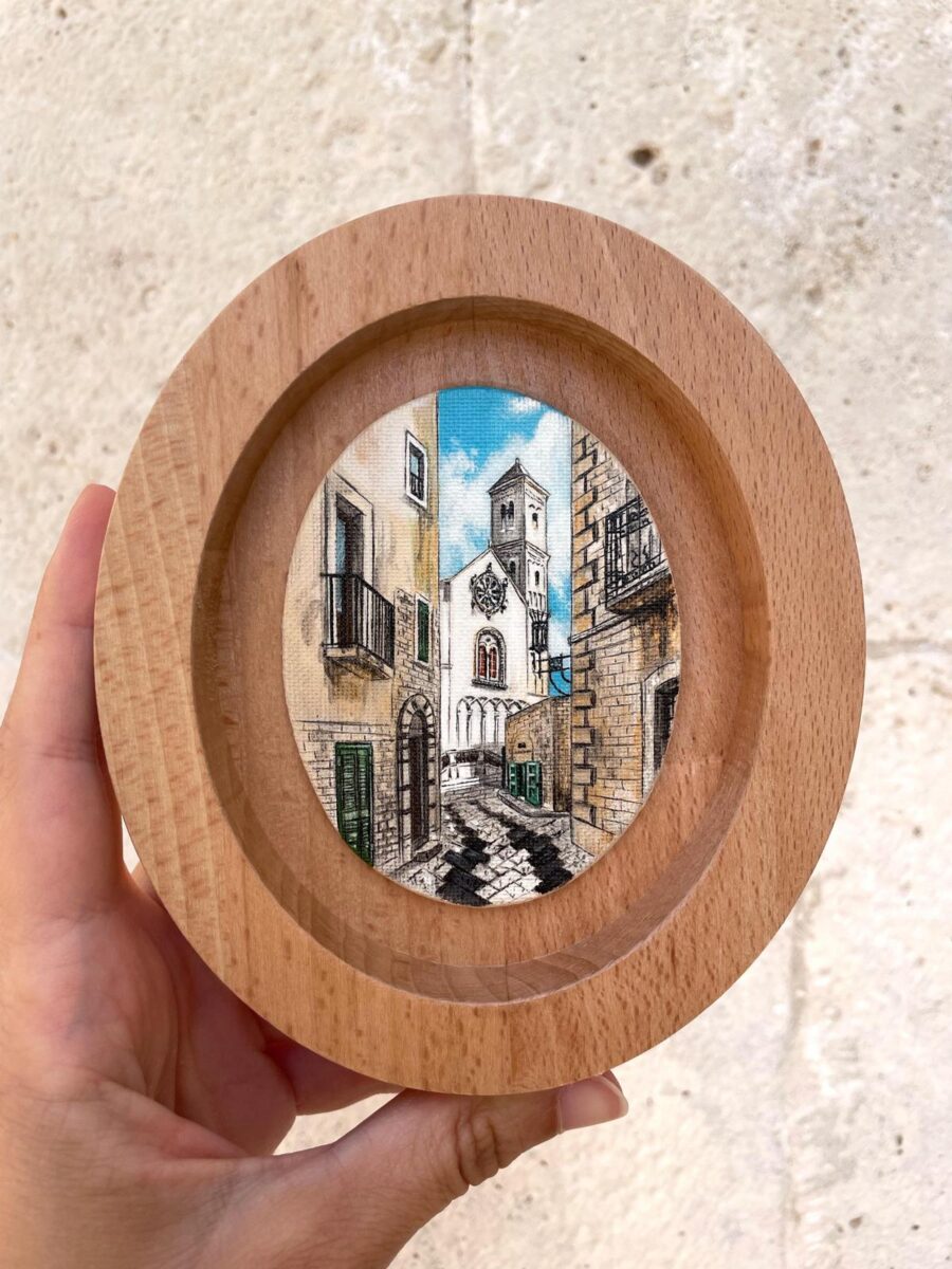Giovinazzo, mostra ‘Cattedrali sul mare’ la bellezza al femminile