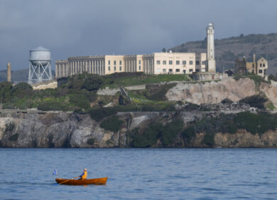 Usa, c’è un terzo italiano detenuto ad Alligator Alcatraz: la Farnesina a lavoro per il rimpatrio