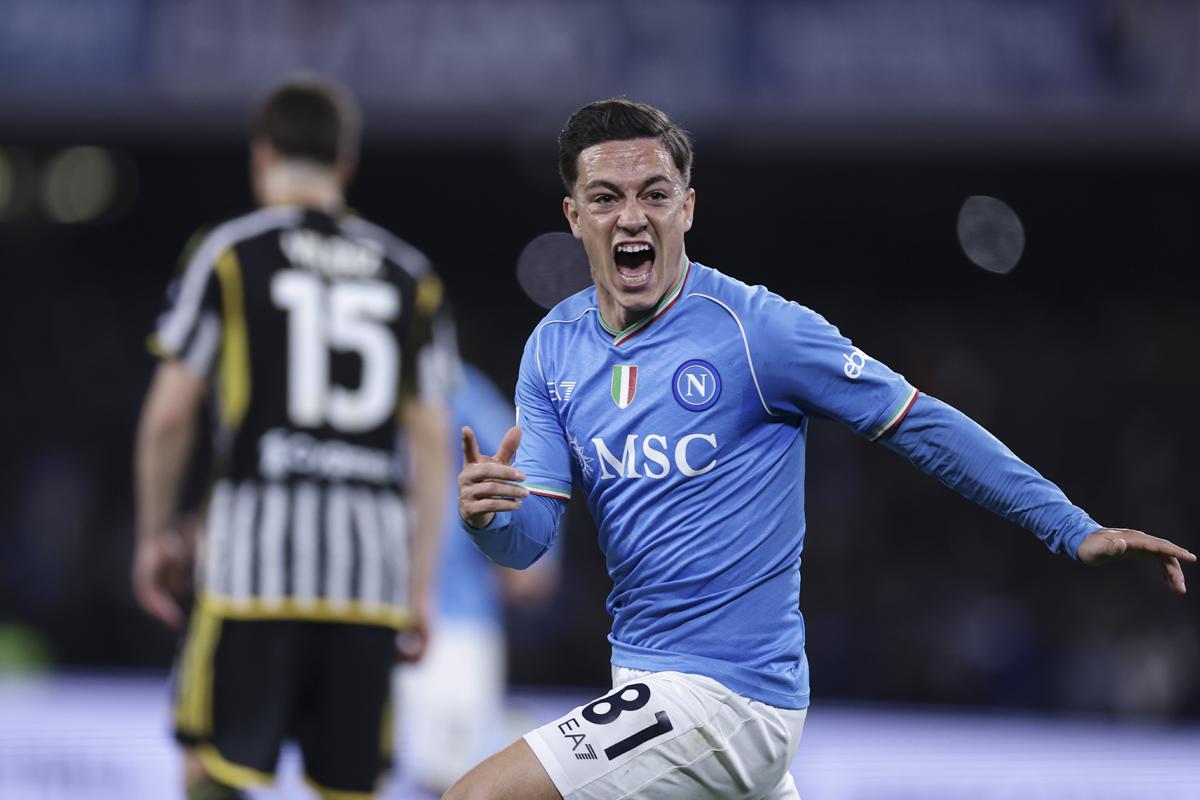 Calciomercato Juventus, Psg gela la Signora per Kolo Muani. Beffa Sancho? Il retroscena dalla Germania. Raspadori da Napoli…. – Trattative e rumor Calciomercato Juventus, Psg gela la Signora per Kolo Muani. Beffa Sancho? Il retroscena dalla Germania. Raspadori da Napoli…. – Trattative e rumor