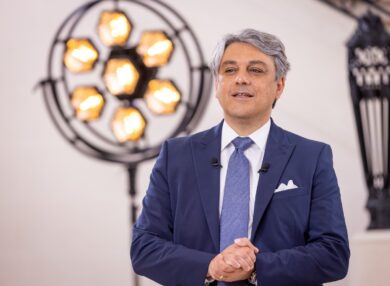Kering, pioggia d’oro per il nuovo Ceo: a Luca de Meo 20 milioni solo per iniziare. Ecco quanto guadagnerà davvero ogni anno