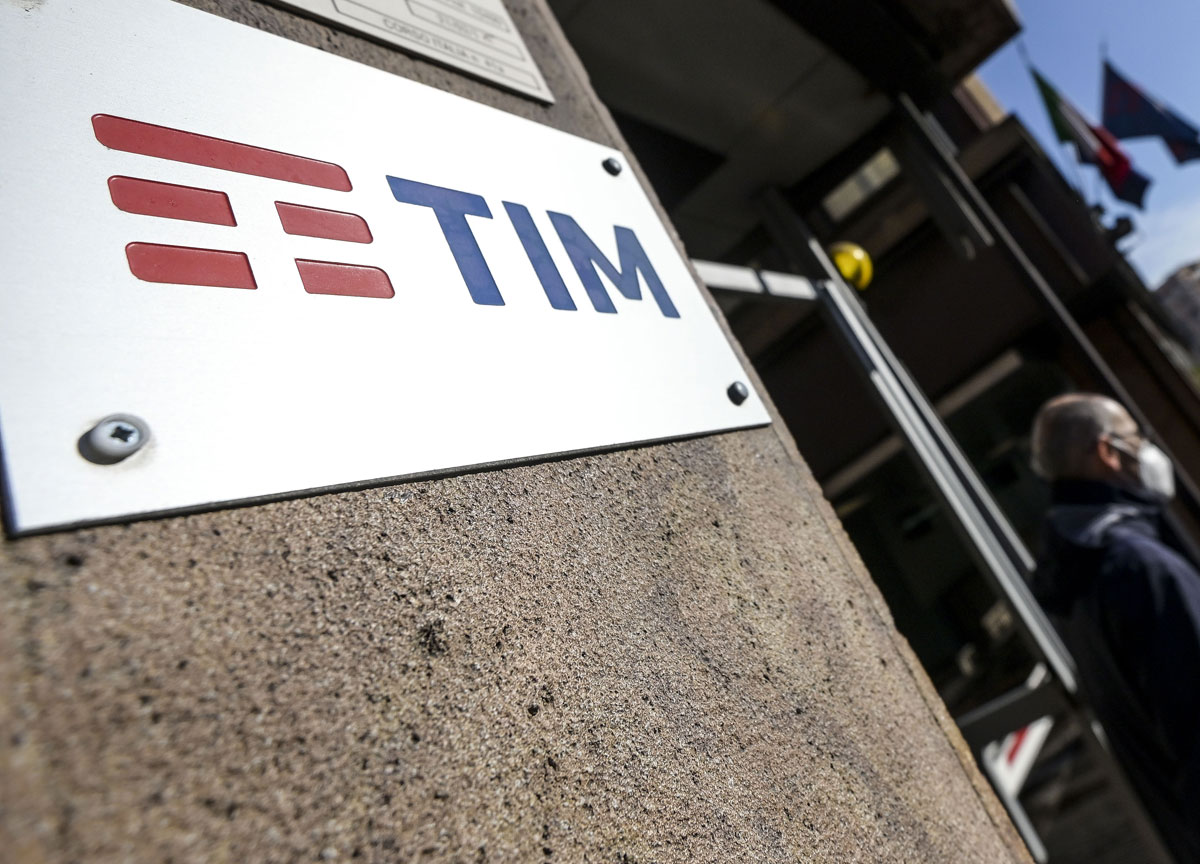 Tim Brasil non delude, utili boom nei primi 6 mesi: ecco che cosa si aspettano gli analisti. E sul debito… Tim Brasil non delude, utili boom nei primi 6 mesi: ecco che cosa si aspettano gli analisti. E sul debito…