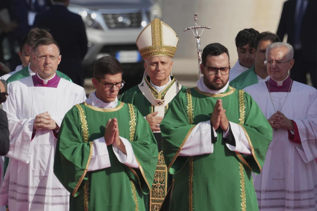 Papa Leone chiude il Giubileo dei Giovani, oltre un milione a Tor Vergata: “Se siamo irrequieti, non siamo malati, siamo vivi” Papa Leone chiude il Giubileo dei Giovani, oltre un milione a Tor Vergata: “Se siamo irrequieti, non siamo malati, siamo vivi”
